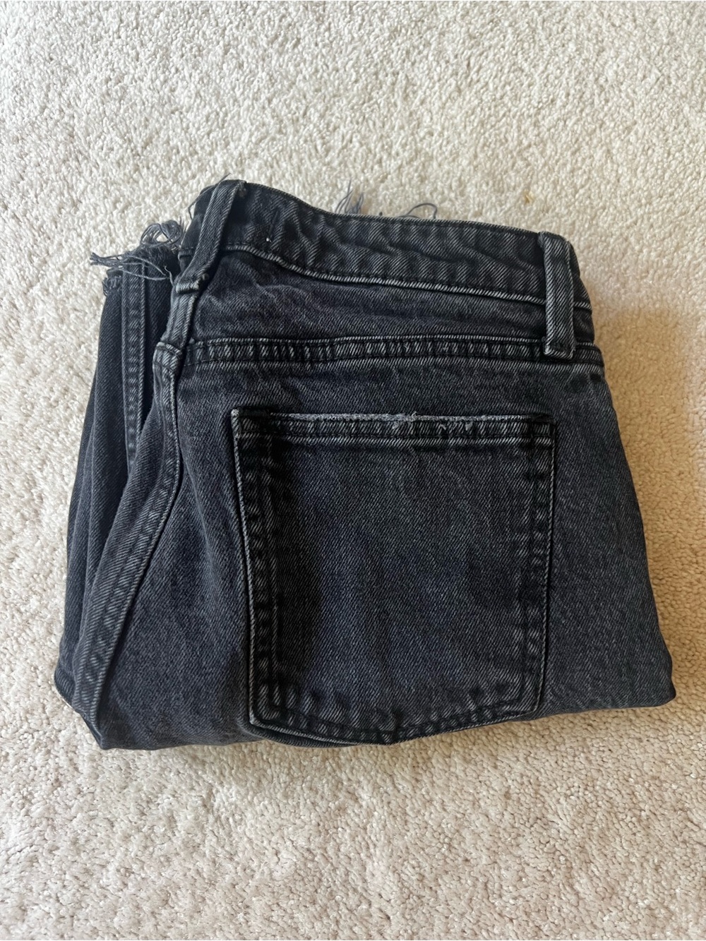 Abercrombie The Mom High Rise Curve Love Cropped Distressed Jeans - Picture 9 of 9